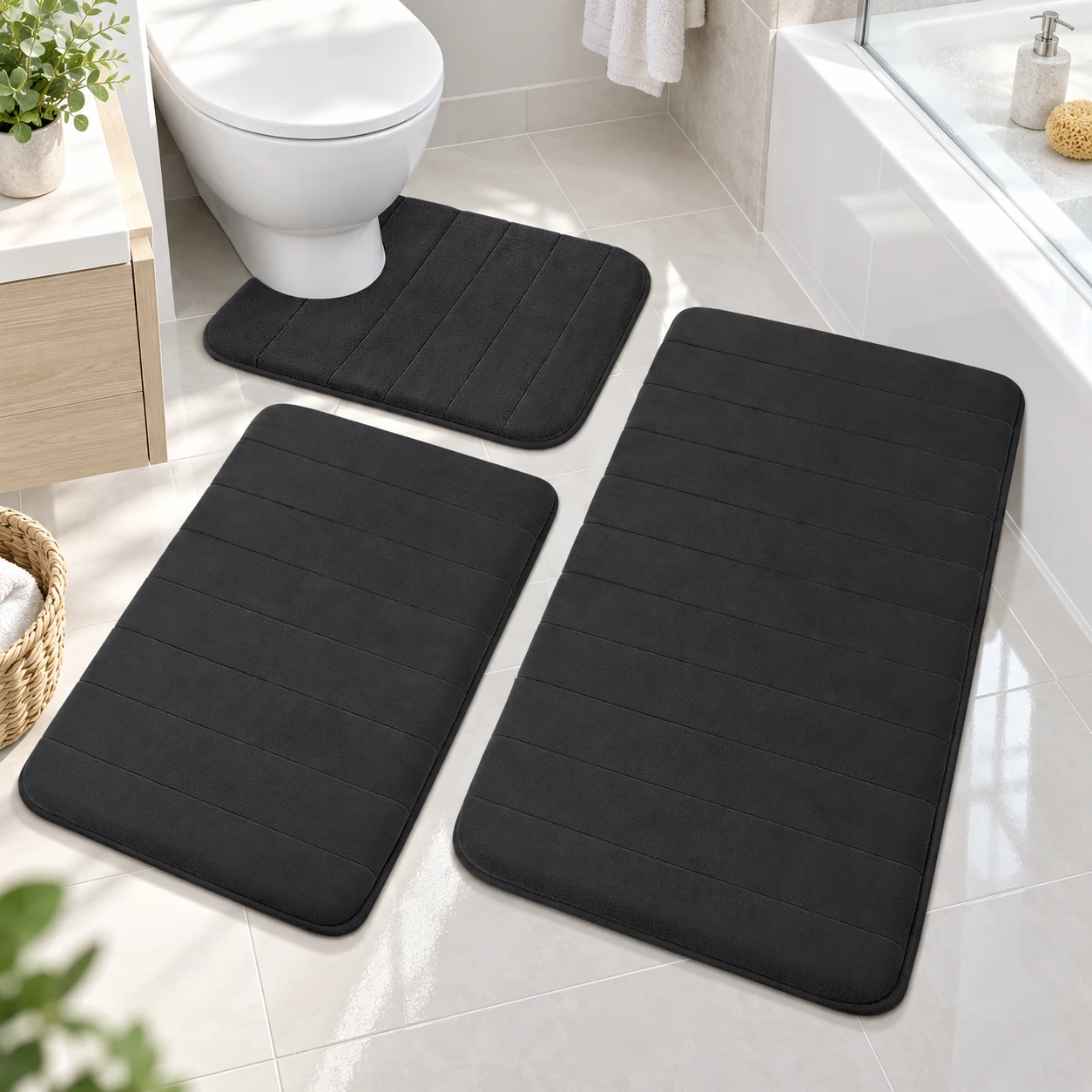 Badezimmerteppich Schwarz – Innenansicht 1
